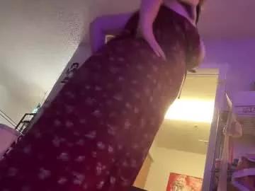 Izzyishottttt from Chaturbate