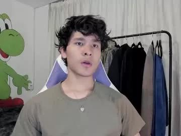 j_u_p_i_t_e_r from Chaturbate