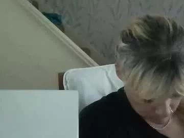 jakkilouise from Chaturbate