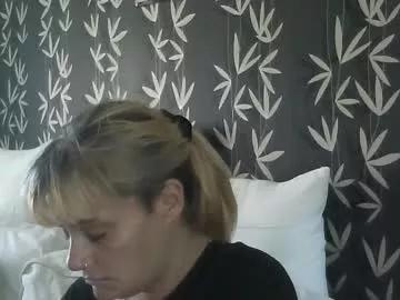 jakkilouise from Chaturbate