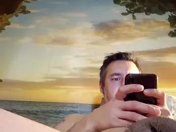 Jamessisi from Chaturbate