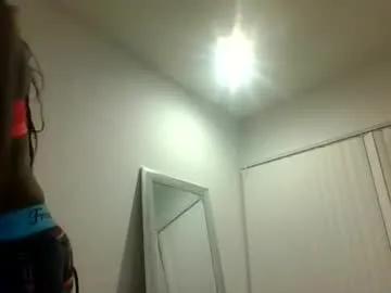 Jazzystelo0 from Chaturbate