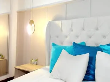 jenifeer_snoow from Chaturbate is Freechat