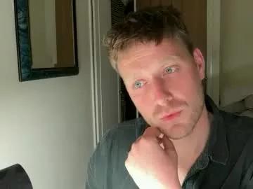 jjjamesxx from Chaturbate