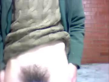 Johan70nsexy from Chaturbate