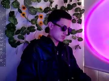 johan_parker222 from Chaturbate is Freechat