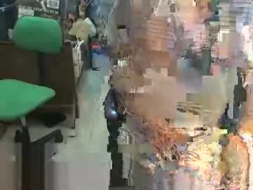Johnnys110153 from Chaturbate