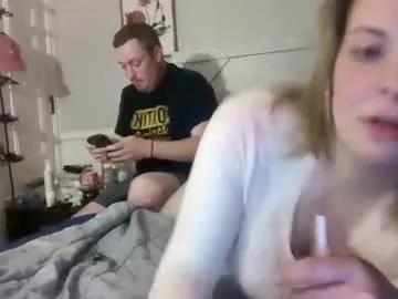 Jujubean_romeobaby from Chaturbate