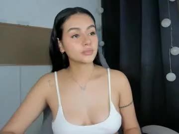 julia_strauns from Chaturbate is Freechat