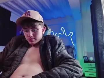 Justin_trevor from Chaturbate