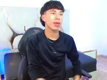 kaelwolf_tay from Chaturbate is Freechat