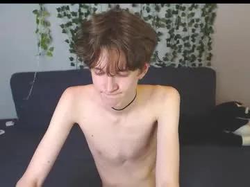 Kaislutx from Chaturbate