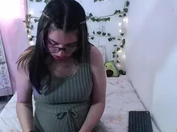 Kamilew from Chaturbate