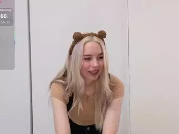 Kaneshacornick from Chaturbate