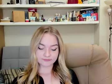 kara_smith_ from Chaturbate
