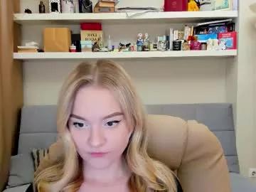 kara_smith_ from Chaturbate