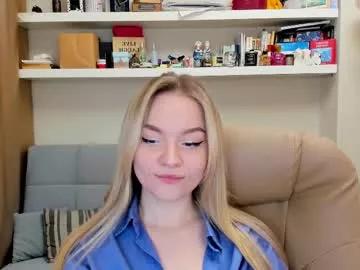 kara_smith_ from Chaturbate