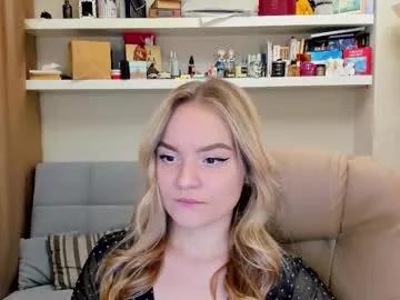 kara_smith_ from Chaturbate