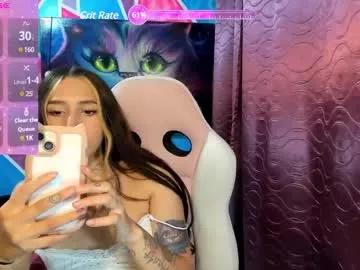 katalina_2101 from Chaturbate