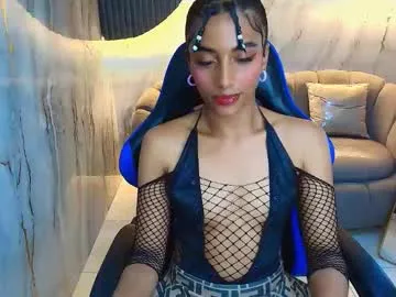 Katty_berry_r from Chaturbate