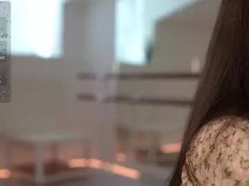 kelly_ember from Chaturbate