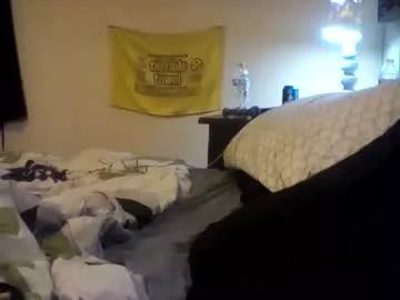 Kennyxtralong from Chaturbate
