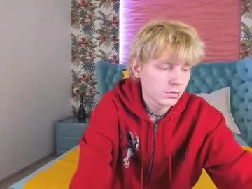 kevinm1lky from Chaturbate is Freechat