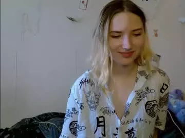 kikiclark_ on Chaturbate 