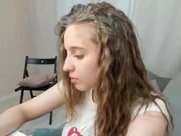 Kikileen from Chaturbate