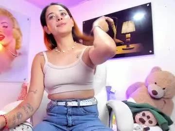 kimmberly_saenz_ from Chaturbate