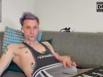 Kinky_spidey from Chaturbate