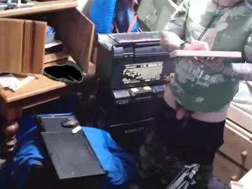 kinkybiguy14 from Chaturbate