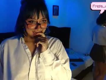 Kinkydoll69_ from Chaturbate