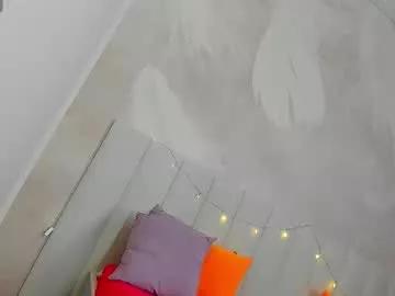 Kiramagnolia from Chaturbate