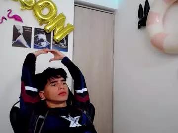 kiss_whitee from Chaturbate is Freechat