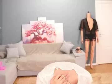 kissiekat from Chaturbate