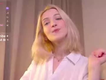 Kisskiss_muah from Chaturbate