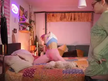 kissmisslily on Chaturbate 