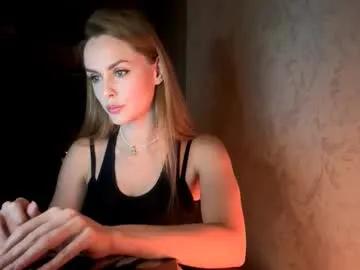 Kissnova_ from Chaturbate