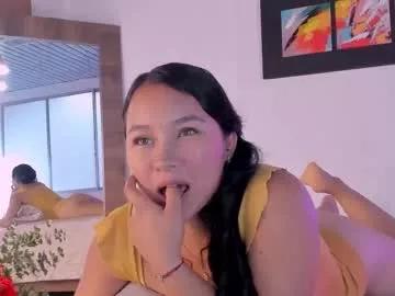 kittenlittleeyes from Chaturbate