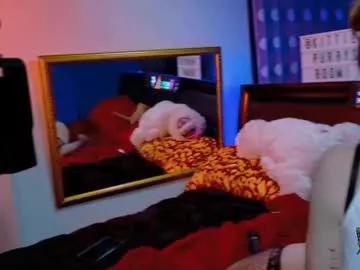 kittiepurry from Chaturbate