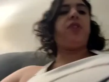 Kitty3202 from Chaturbate