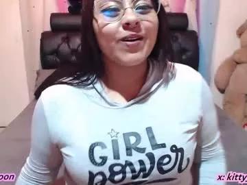 kitty_eyes from Chaturbate