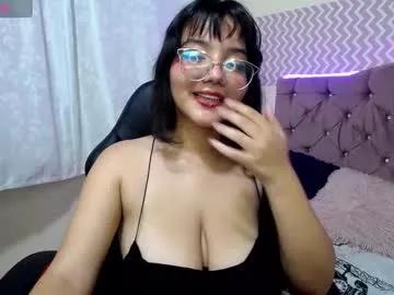 kitty_tits19 from Chaturbate