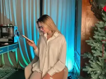 kittymiasofi on Chaturbate 