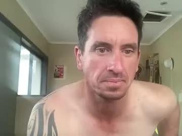 Kiwibuzzer from Chaturbate