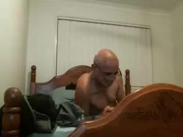 kiwishamrock from Chaturbate