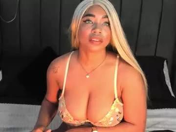 kyliewhiteboobs from Chaturbate is Freechat