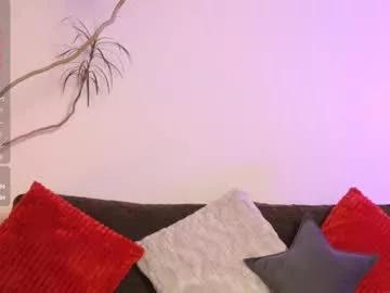 l1ttle_kiki from Chaturbate