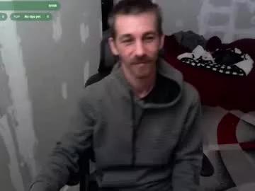 L1v1nth3dr3am from Chaturbate